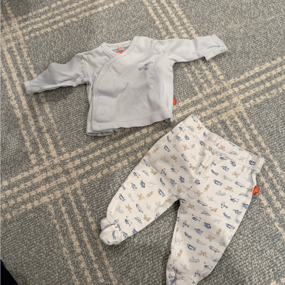 Magnetic Me Gray and White Kids Matching Set